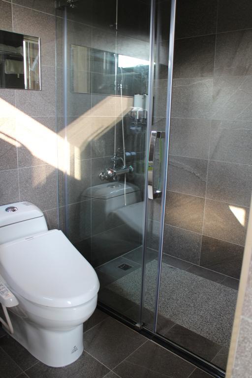 San Yuan Guest House Jinning Екстер'єр фото